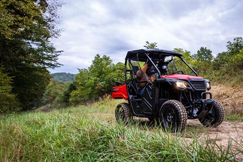 2022 Honda Pioneer 520 in Winchester, Tennessee - Photo 2