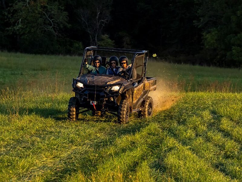 2023 Honda Pioneer 1000 Trail in Greeneville, Tennessee - Photo 7