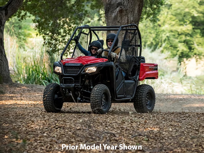 2023 Honda Pioneer 520 in New Haven, Connecticut - Photo 3