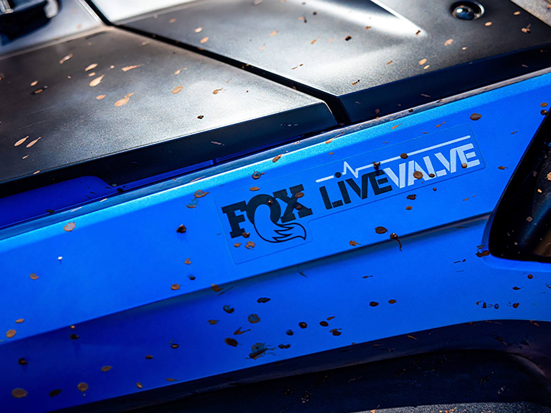 2023 Honda Talon 1000XS FOX Live Valve in Sterling, Illinois - Photo 9