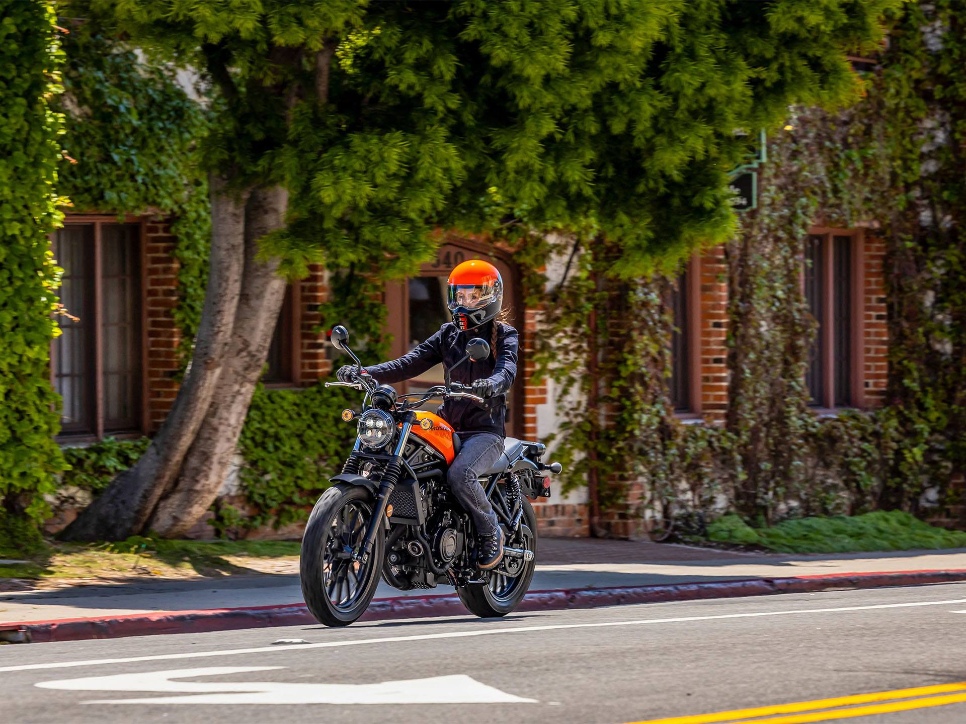 2024 Honda SCL500 in Grass Valley, California - Photo 10