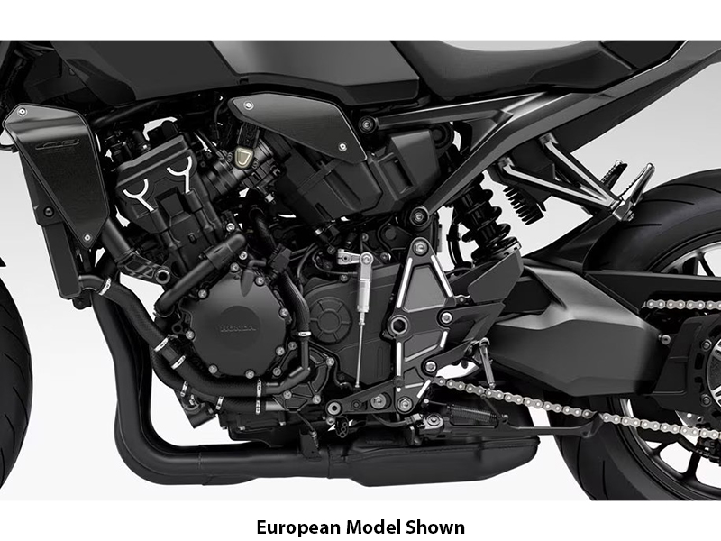 2024 Honda CB1000R Black Edition in Madera, California - Photo 3