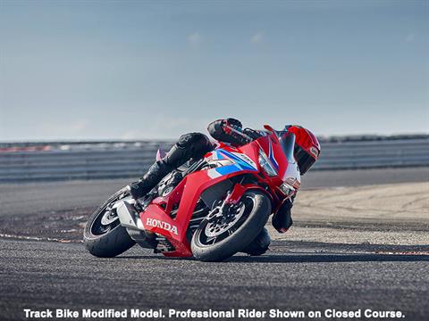 2024 Honda CBR650R ABS in Phillipston, Massachusetts - Photo 11