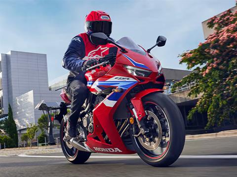 2024 Honda CBR650R ABS in Pierre, South Dakota - Photo 12