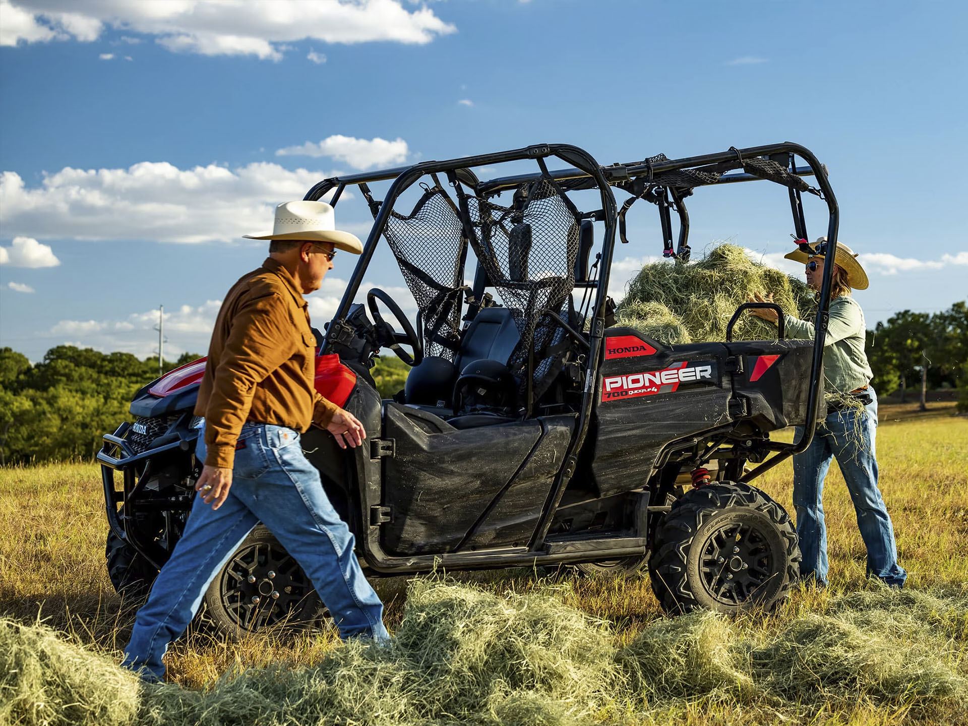 2024 Honda Pioneer 700-4 Forest in Paso Robles, California - Photo 2