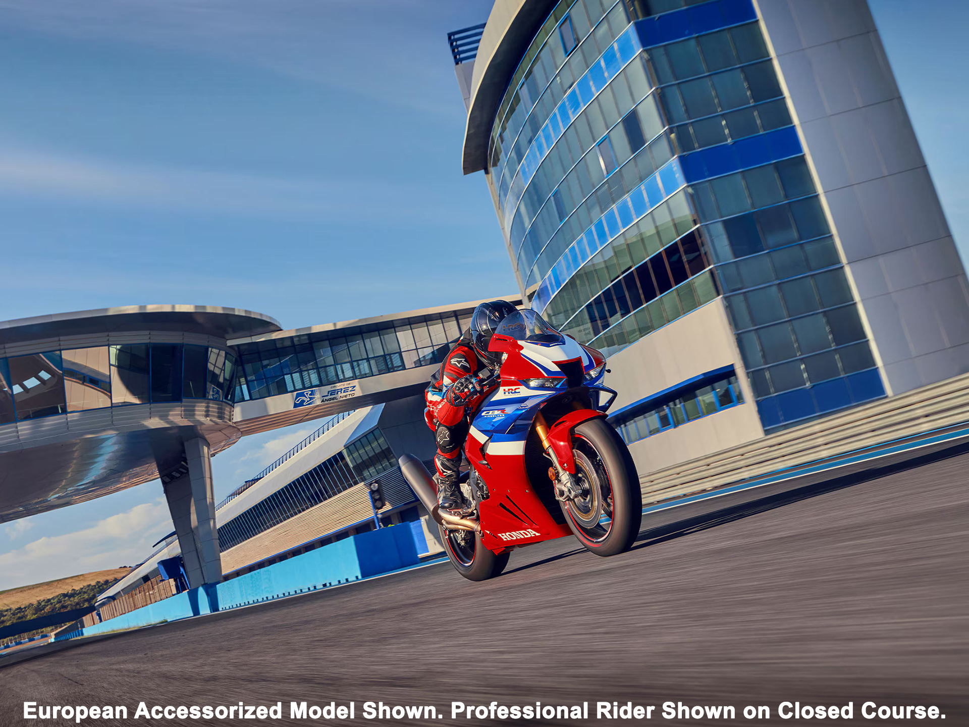 2025 Honda CBR1000RR-R Fireblade SP in Gulfport, Mississippi - Photo 7