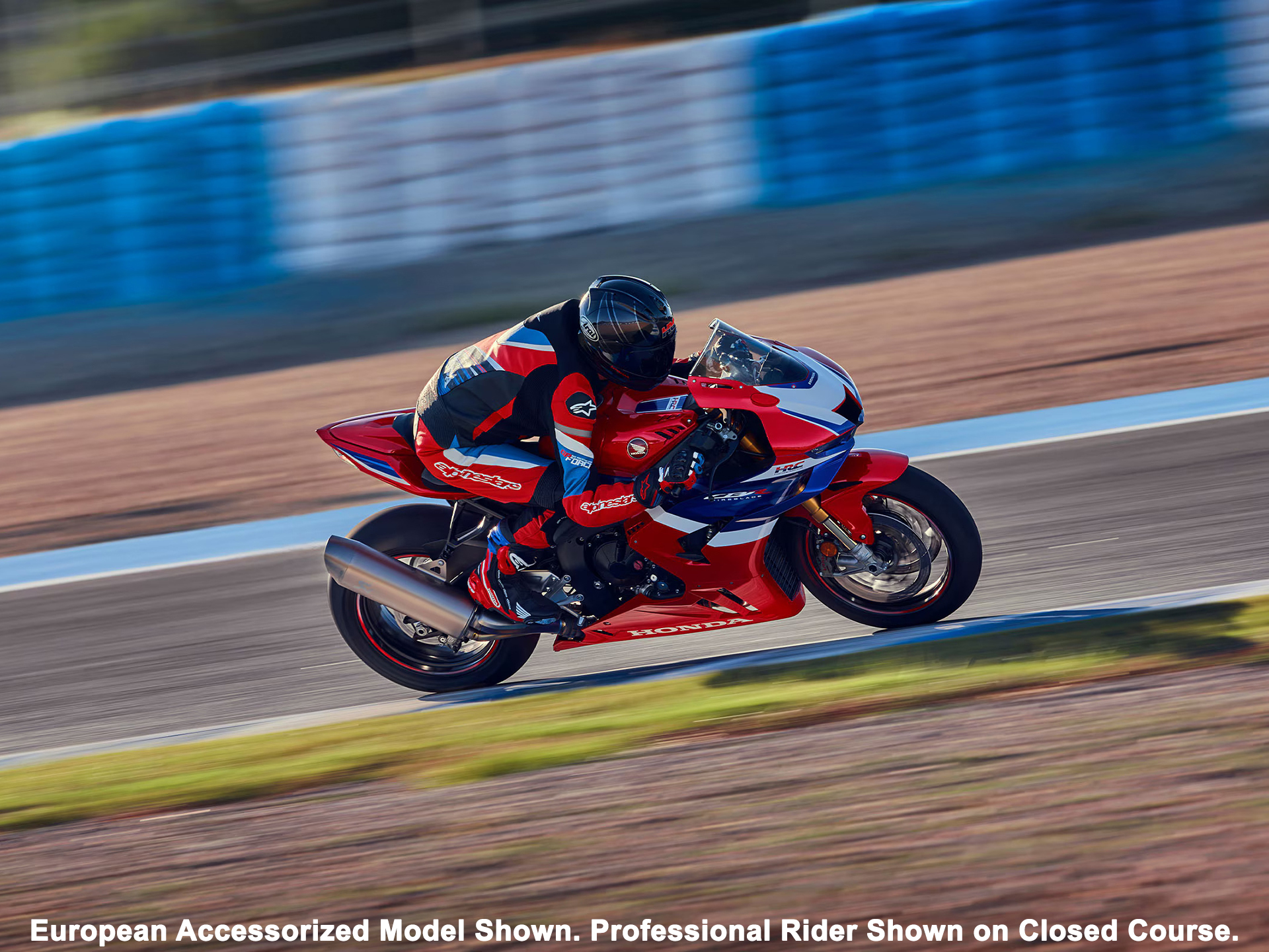 2025 Honda CBR1000RR-R Fireblade SP in Bennington, Vermont - Photo 11