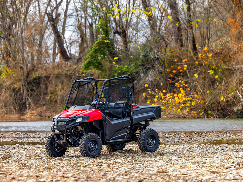 2025 Honda Pioneer 700 Deluxe in Lincoln, Maine - Photo 19
