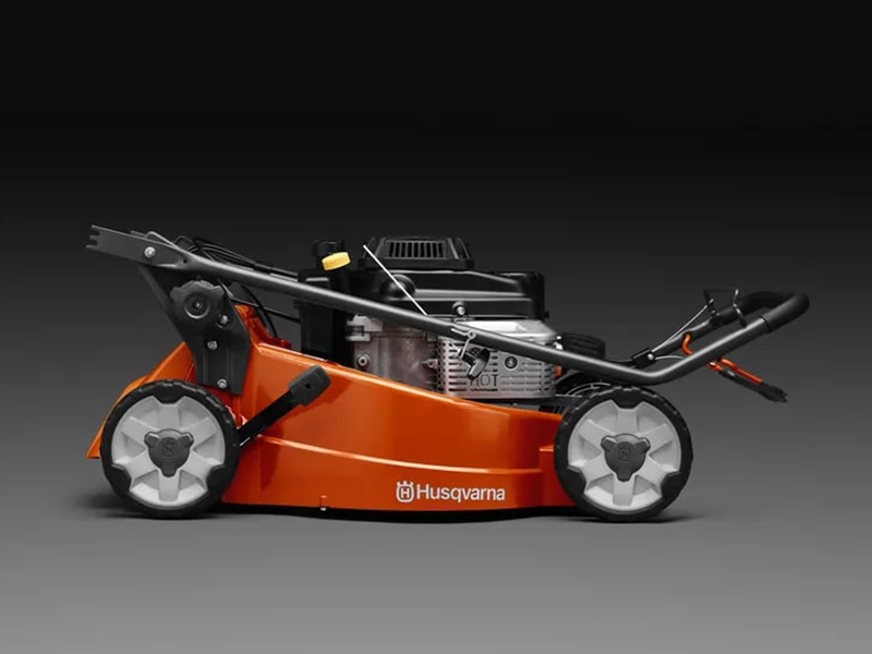 Husqvarna Power Equipment W520 20 in. Kawasaki Self-propelled in Clearfield, Pennsylvania - Photo 4