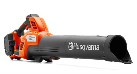 Husqvarna Power Equipment Leaf Blaster 350iB with battery and charger in Norfolk, Virginia
