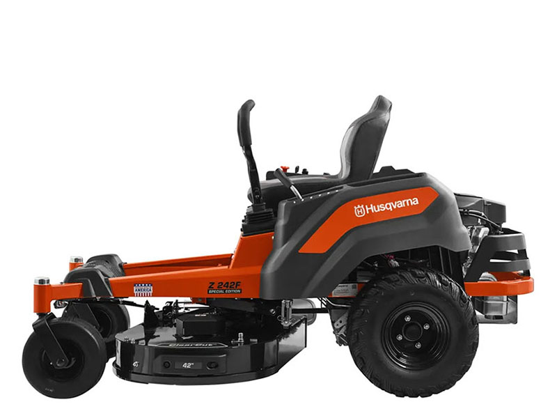 2023 Husqvarna Power Equipment Z242F Special Edition 42 in. Kawasaki FR Series 18 hp in Clearfield, Pennsylvania - Photo 3