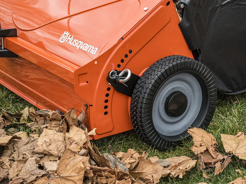 2023 Husqvarna Power Equipment 42 in. Lawn Sweeper in New Durham, New Hampshire - Photo 4