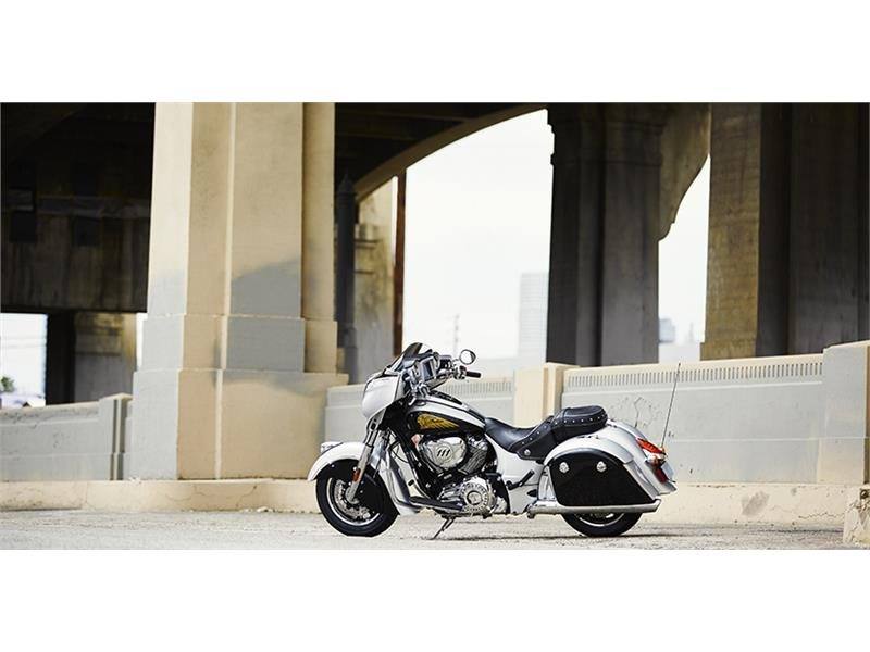 2017 Indian Motorcycle Chieftain® in Hollister, California - Photo 15