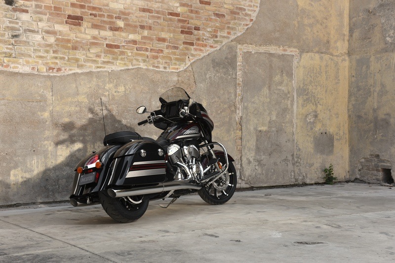 2018 Indian Motorcycle Chieftain® Limited ABS in Charleston, Illinois - Photo 15
