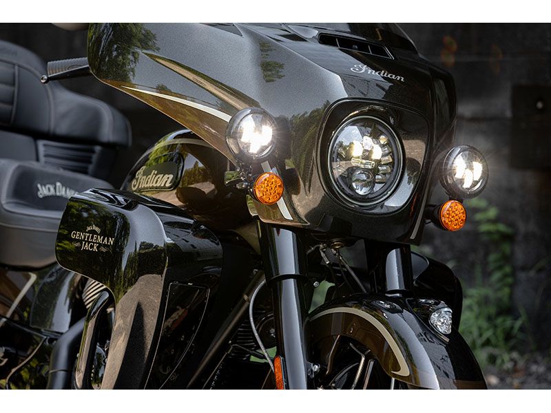 2021 Indian Roadmaster® Dark Horse® Jack Daniel's® Limited Edition in San Jose, California - Photo 14