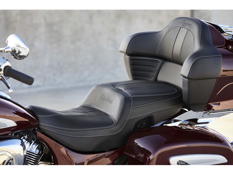 2021 Indian Roadmaster® Limited in Westfield, Massachusetts - Photo 11