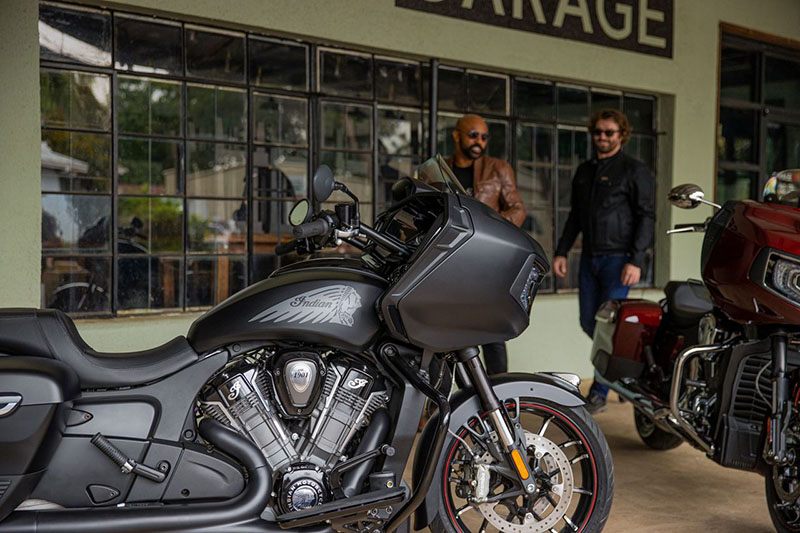 2022 Indian Motorcycle Challenger® Dark Horse® in Saint Rose, Louisiana - Photo 10