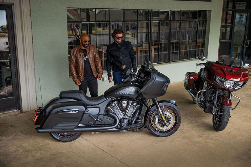 2022 Indian Motorcycle Challenger® Dark Horse® in Lake Villa, Illinois - Photo 13