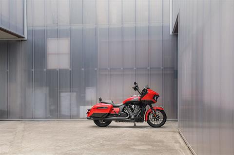 2022 Indian Motorcycle Challenger® Dark Horse® in Fort Myers, Florida - Photo 7