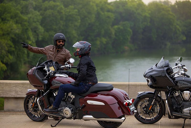 2022 Indian Motorcycle Challenger® Limited in High Point, North Carolina - Photo 9