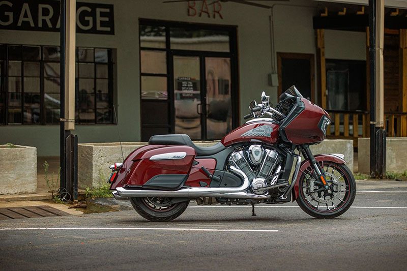 2022 Indian Motorcycle Challenger® Limited in Lake Villa, Illinois