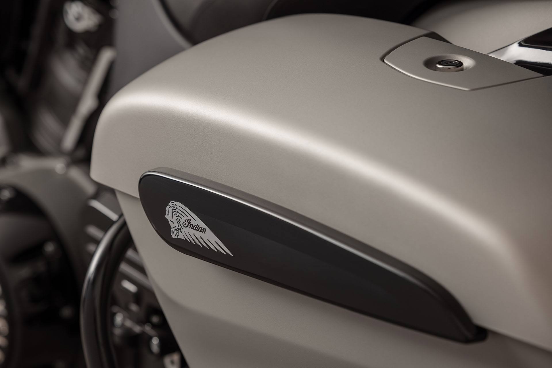 2022 Indian Motorcycle Pursuit® Dark Horse® in Norman, Oklahoma - Photo 15
