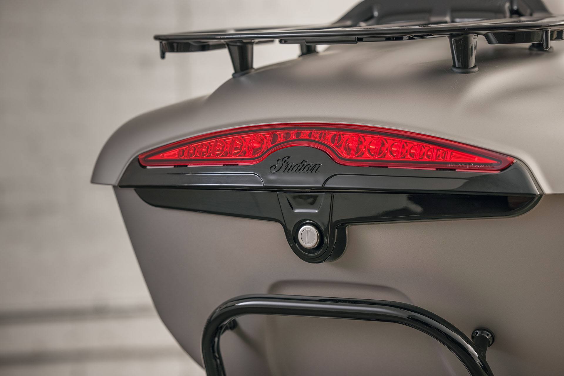 2022 Indian Motorcycle Pursuit® Dark Horse® in Blades, Delaware - Photo 16