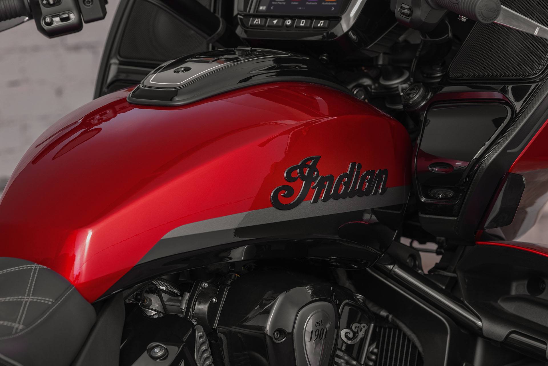 2022 Indian Motorcycle Pursuit® Dark Horse® with Premium Package in Adams Center, New York - Photo 29