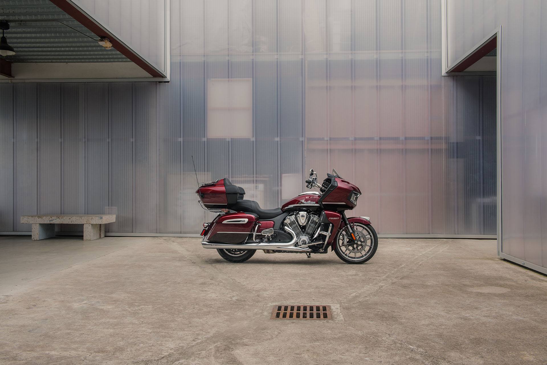 2022 Indian Motorcycle Pursuit® Limited® with Premium Package in High Point, North Carolina - Photo 9