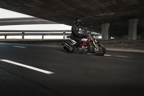 2022 Indian Motorcycle FTR R Carbon in Fort Myers, Florida - Photo 18
