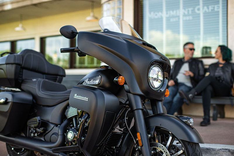 2022 Indian Motorcycle Roadmaster® Dark Horse® in El Paso, Texas - Photo 13