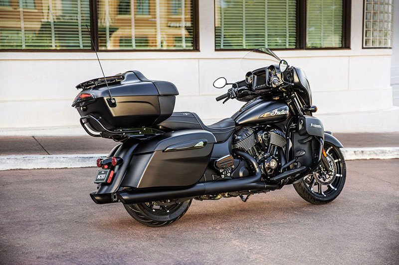 2022 Indian Motorcycle Roadmaster® Dark Horse® in Lake Villa, Illinois - Photo 15