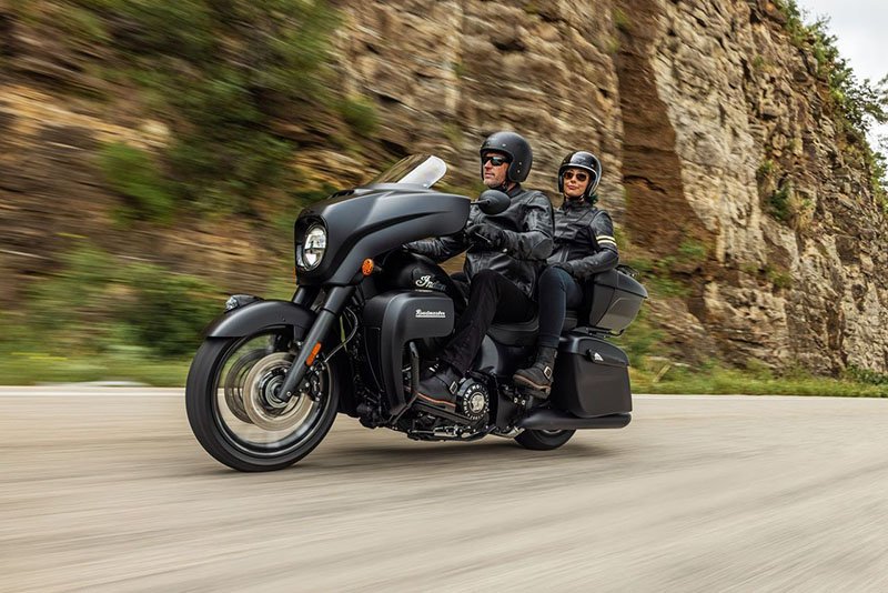 2022 Indian Motorcycle Roadmaster® Dark Horse® in Lebanon, New Jersey - Photo 16