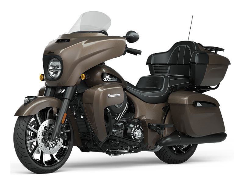 2022 Indian Motorcycle Roadmaster® Dark Horse® in EL Cajon, California - Photo 2