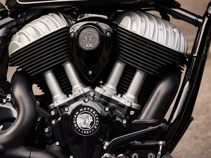 2023 Indian Motorcycle Chief Bobber Dark Horse® Jack Daniel's® Limited Edition in Farmington, New York - Photo 12