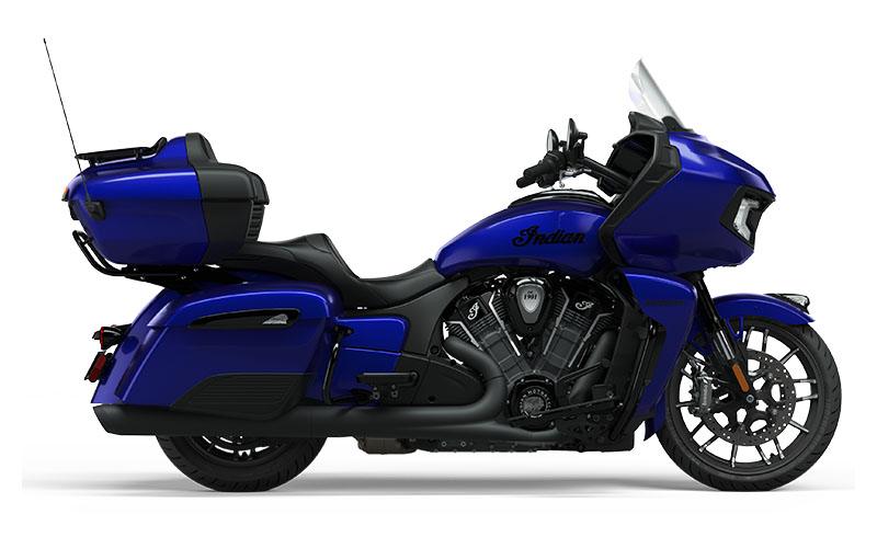 2022 Indian Motorcycle Pursuit® Dark Horse® with Premium Package in Pasco, Washington - Photo 3