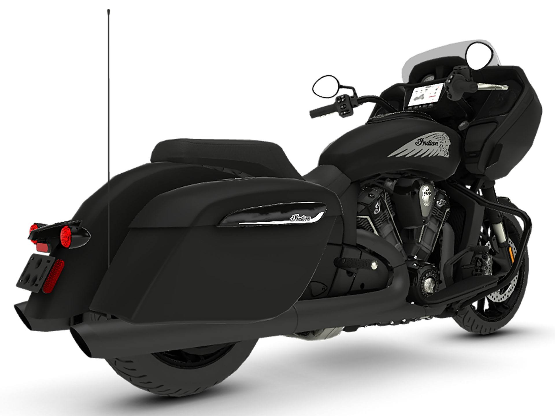 2024 Indian Motorcycle Challenger® Dark Horse® in Oregon City, Oregon - Photo 6
