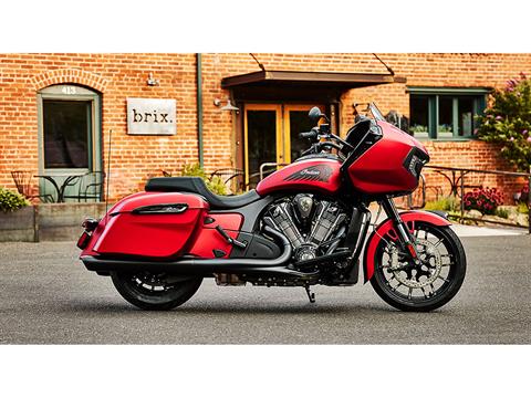 2024 Indian Motorcycle Challenger® Dark Horse® in Barboursville, West Virginia - Photo 16