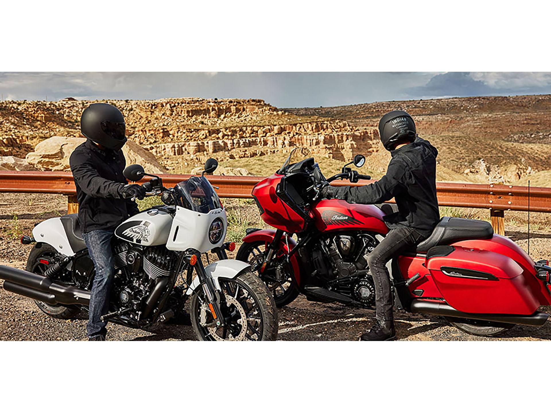 2024 Indian Motorcycle Challenger® Dark Horse® in Lake Villa, Illinois - Photo 19