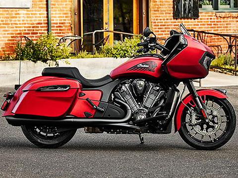 2024 Indian Motorcycle Challenger® Dark Horse® in Muskego, Wisconsin - Photo 20
