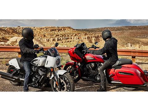 2024 Indian Motorcycle Challenger® Dark Horse® with PowerBand Audio Package in San Diego, California - Photo 39