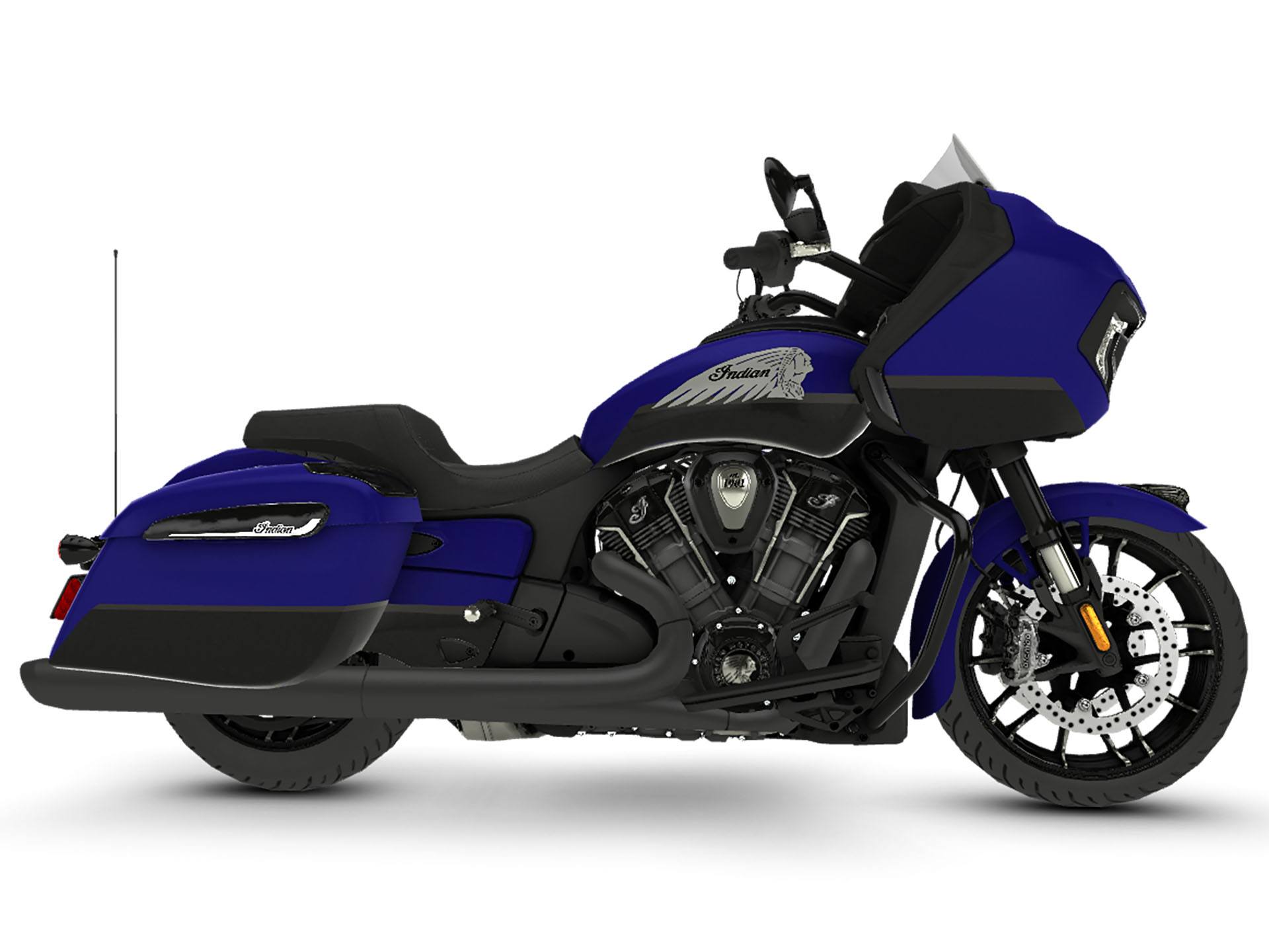 2024 Indian Motorcycle Challenger® Dark Horse® with PowerBand Audio Package in San Jose, California - Photo 3