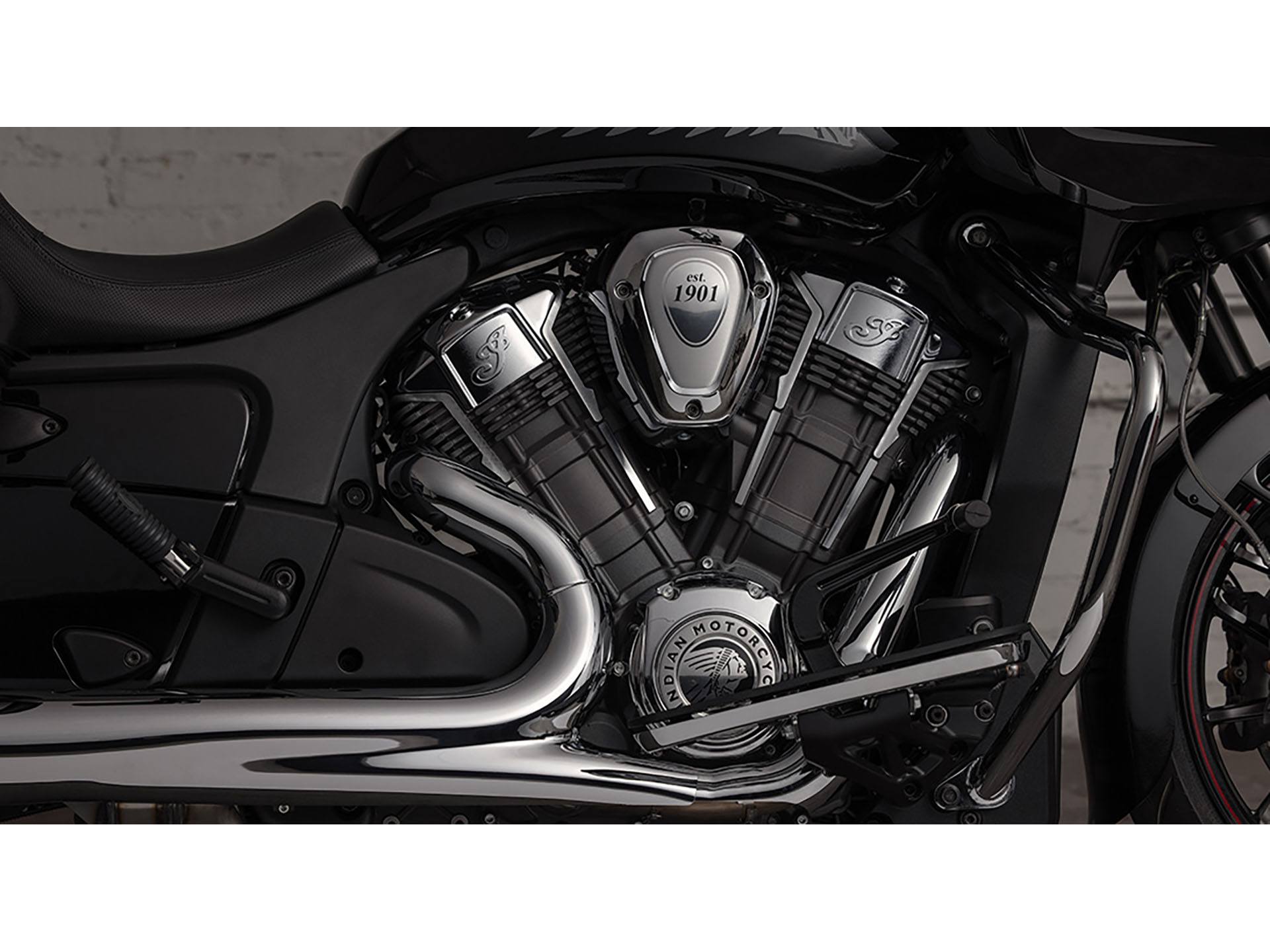 2024 Indian Motorcycle Challenger® Limited with PowerBand Audio Package in Oregon City, Oregon - Photo 9