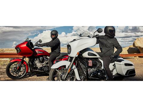 2024 Indian Motorcycle Chieftain® Dark Horse® in Lincoln, Nebraska - Photo 18