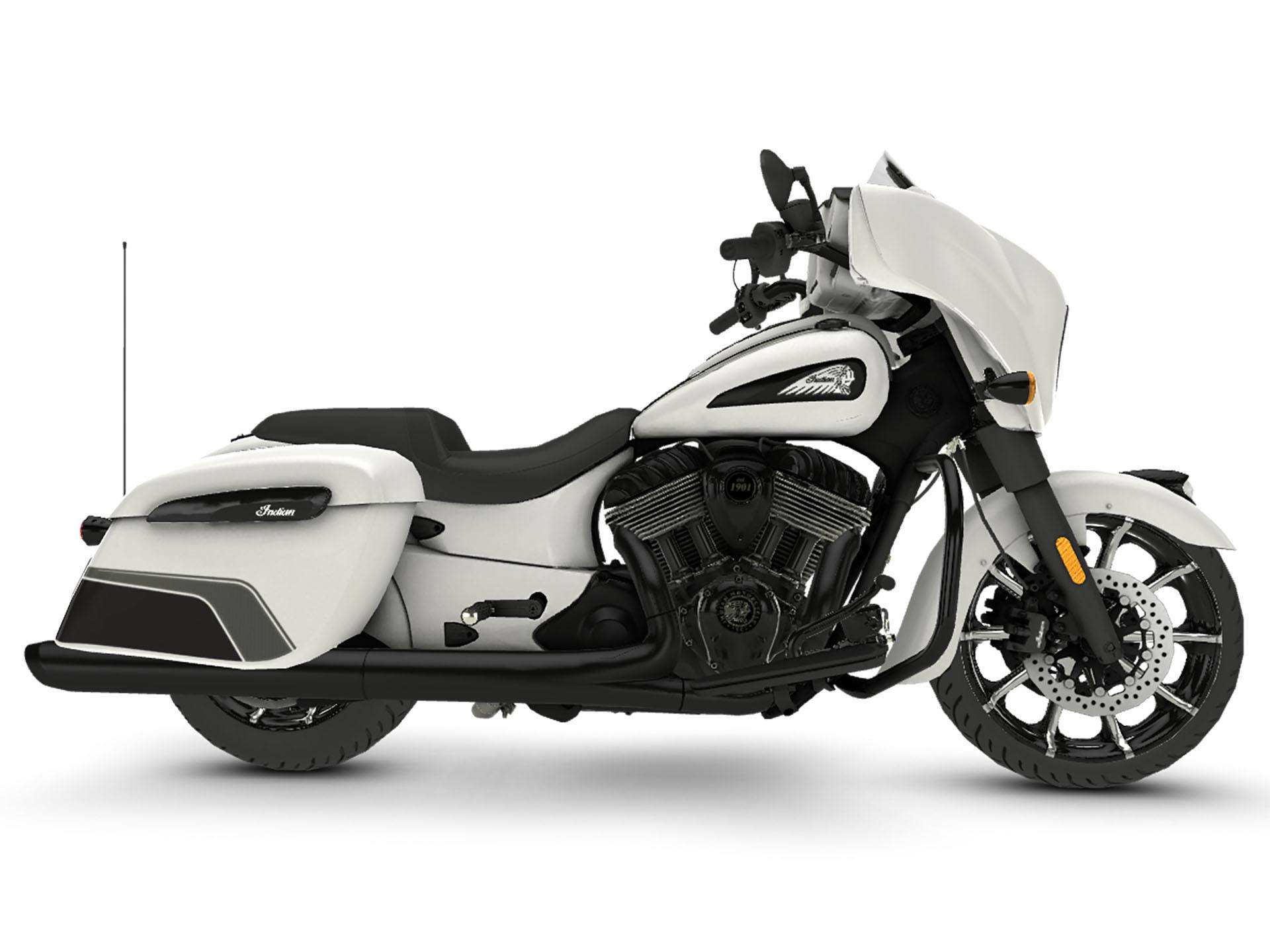 2024 Indian Motorcycle Chieftain® Dark Horse® in Racine, Wisconsin - Photo 3