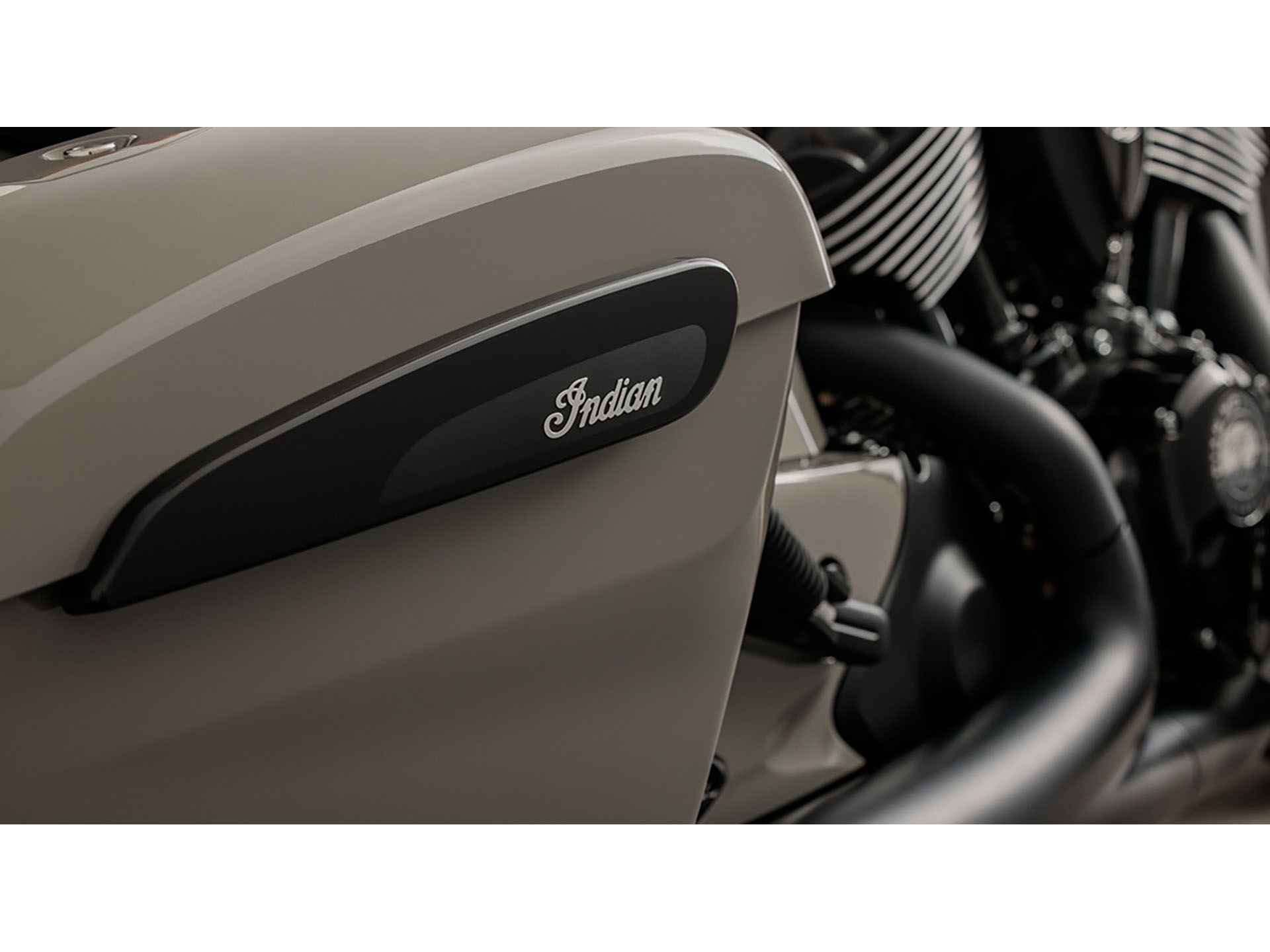 2024 Indian Motorcycle Chieftain® Dark Horse® in Elkhart, Indiana - Photo 13
