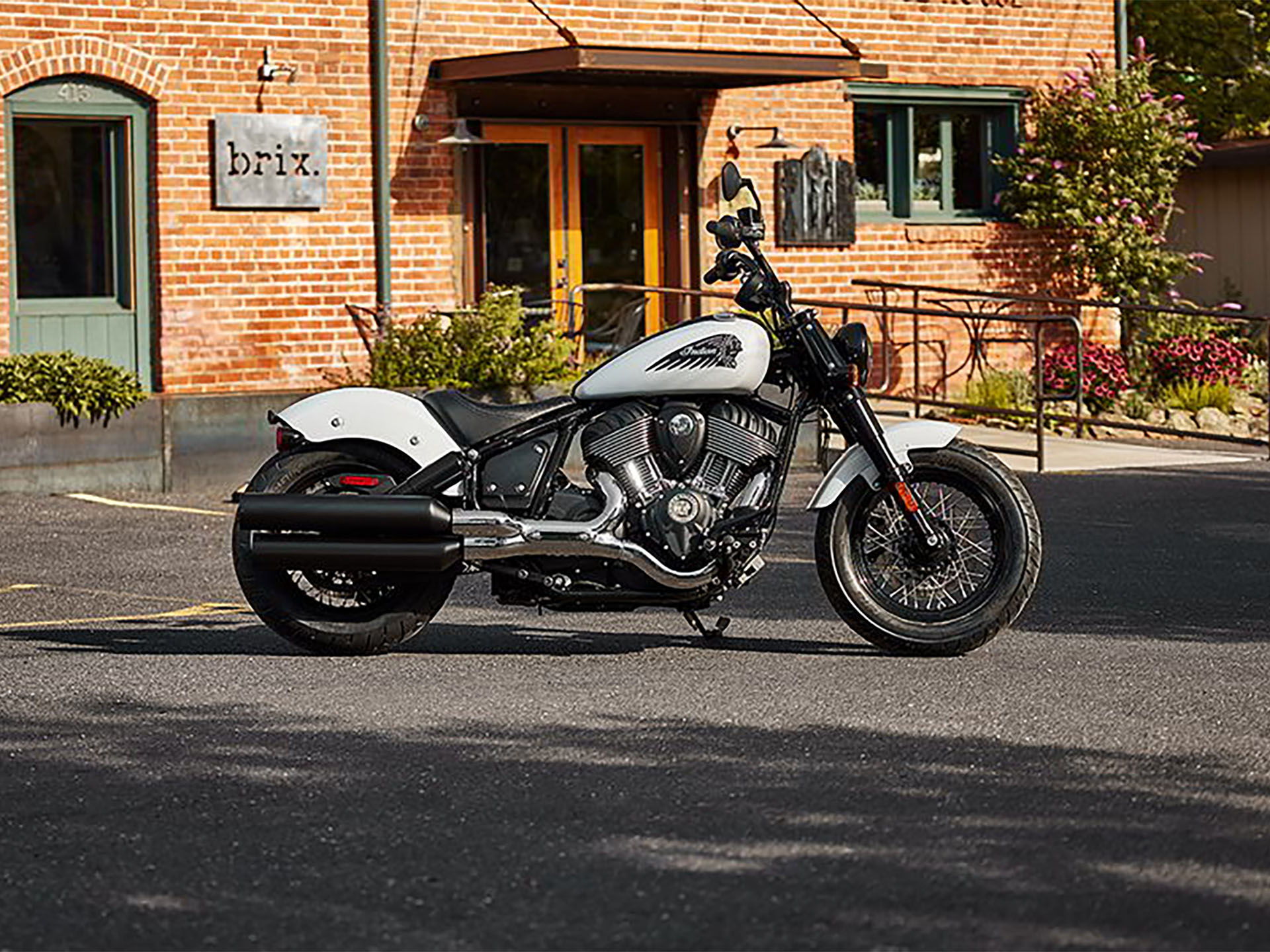 2024 Indian Motorcycle Chief Bobber in Mineola, New York - Photo 15