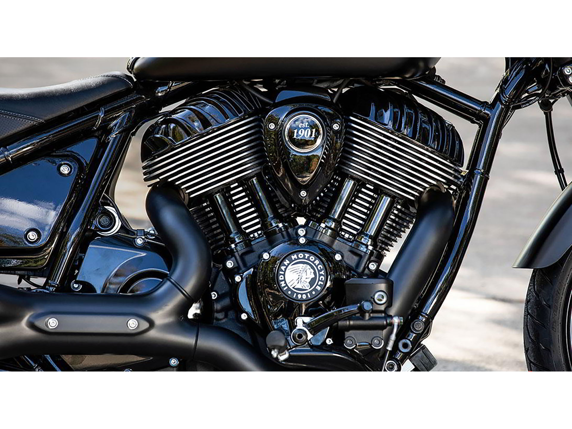 2024 Indian Motorcycle Chief Bobber Dark Horse® in Fort Wayne, Indiana - Photo 14