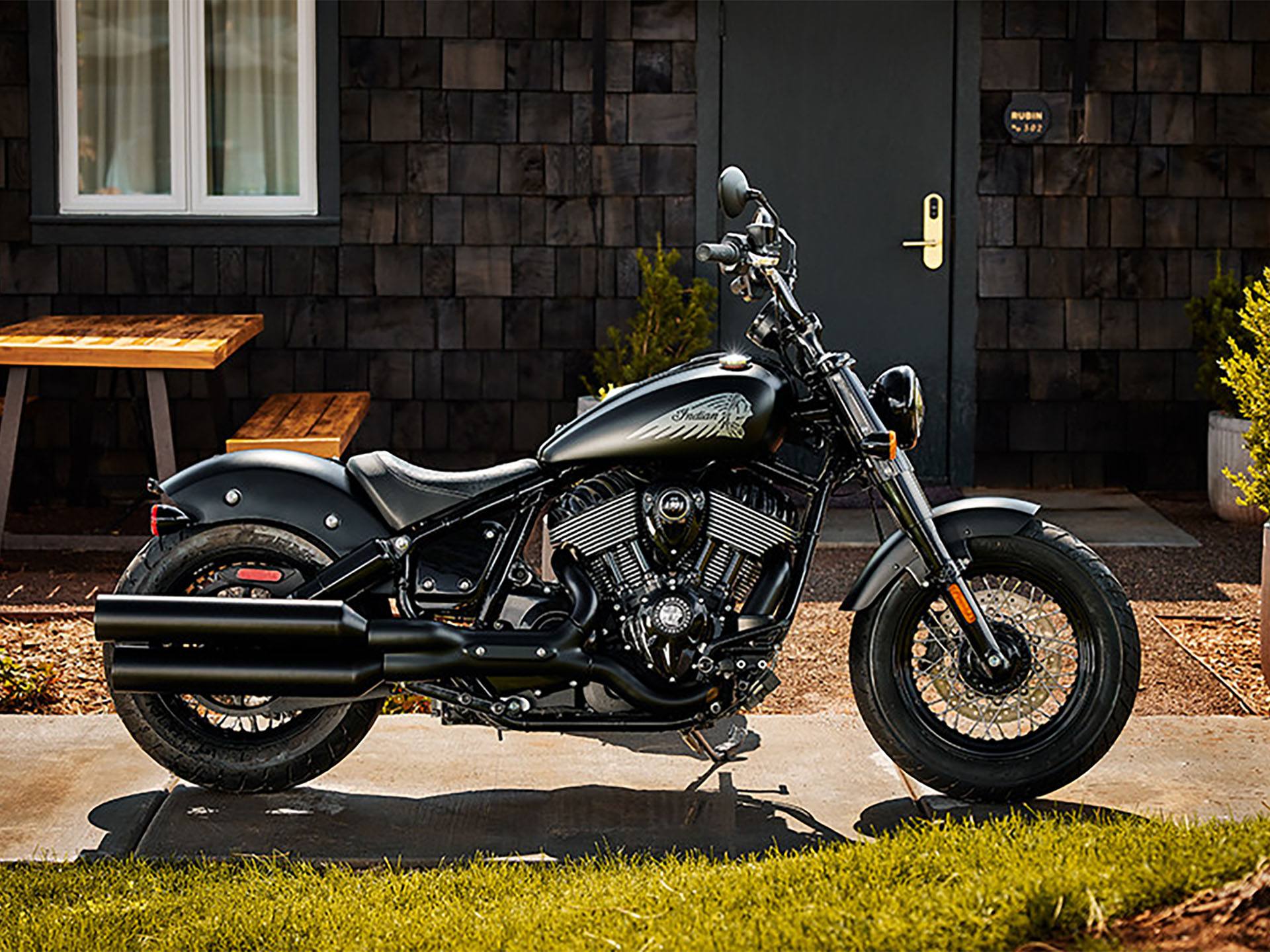 2024 Indian Motorcycle Chief Bobber Dark Horse® in Hollister, California - Photo 12