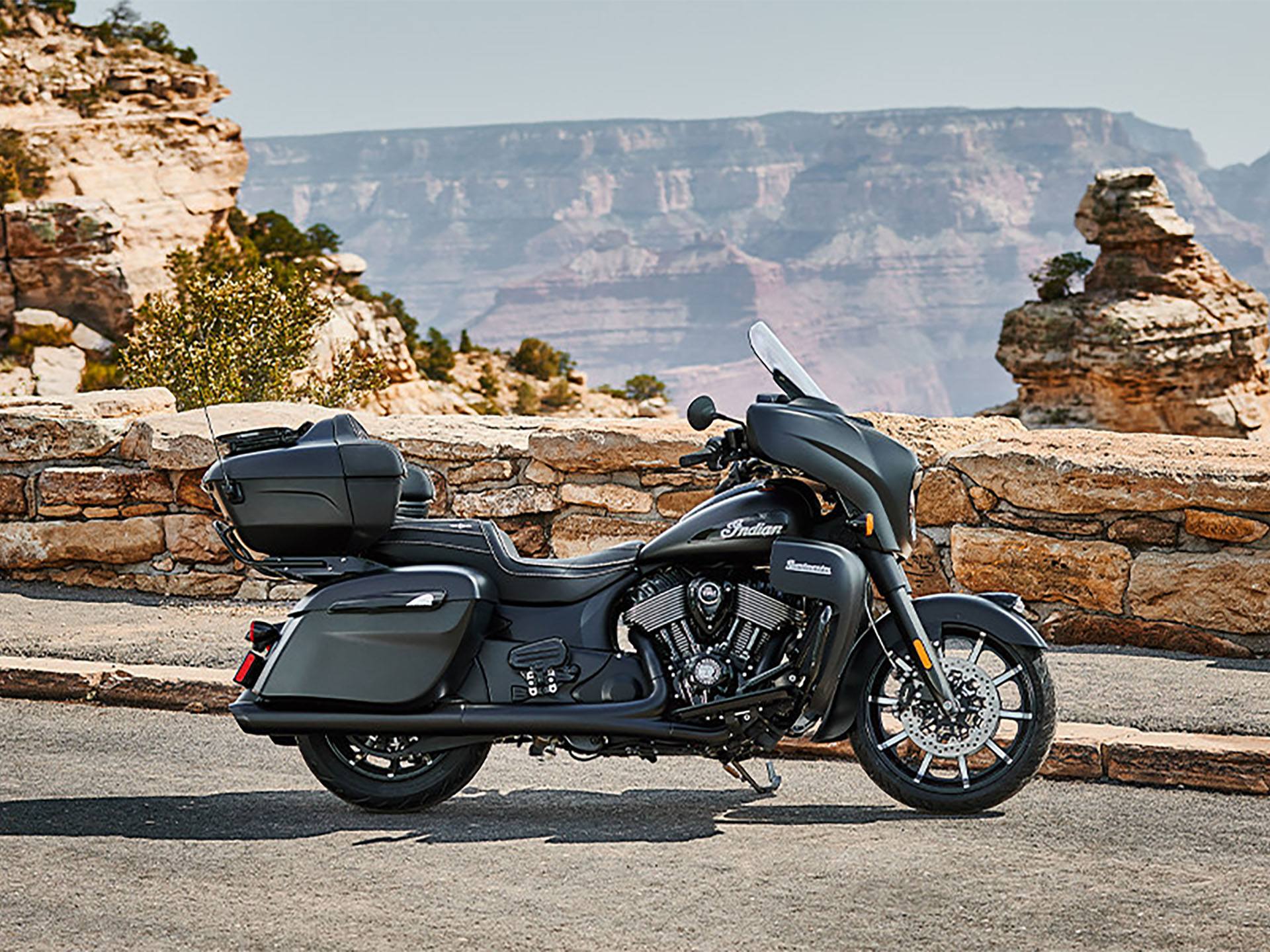 2024 Indian Motorcycle Roadmaster® Dark Horse® in El Paso, Texas - Photo 17